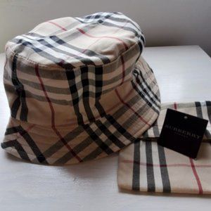 Burberry London Nova HT Bucket reversible Hat